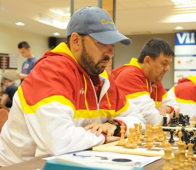 Zanoletty y Draghici en competición