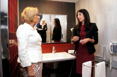 Ana Isabel Mariño durante su visita al Confortel Suite en Madrid