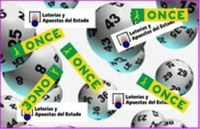 Composición a base de bolas de lotería y logos de la ONCE
