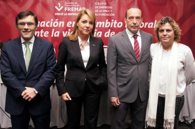 Los representantes de ONCE y su Fundación y de FREMAP, con la secretaria de Estado Susana Camarero