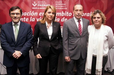 Los representantes de ONCE y su Fundación y de FREMAP, con la secretaria de Estado Susana Camarero