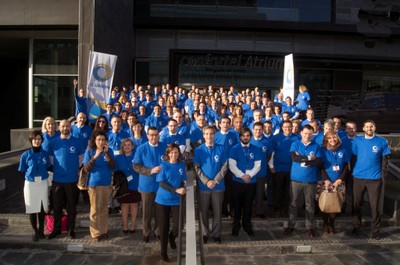 Los miembros de los equipos comerciales que participaron en la Jornada, en una foto colectiva