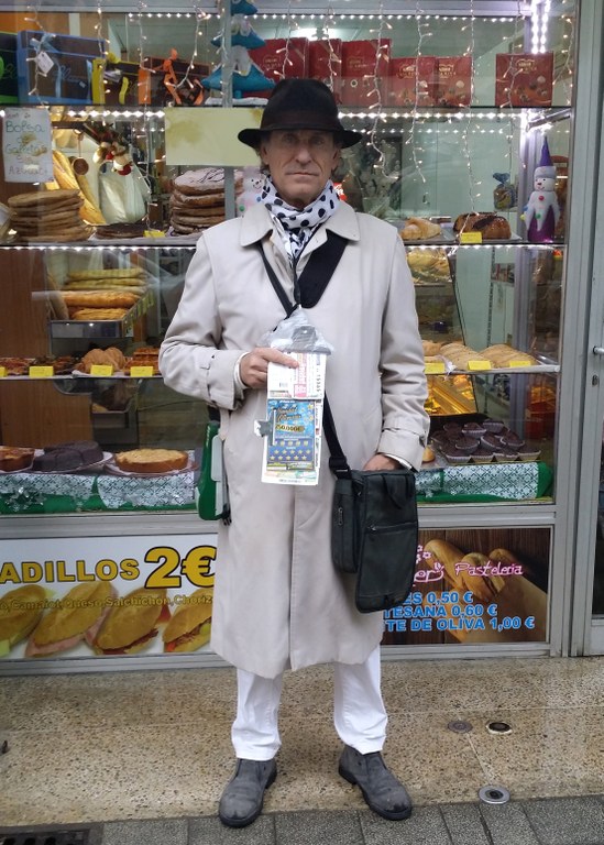 Rafael Alou, agente vendedor de los productos de juego de la ONCE