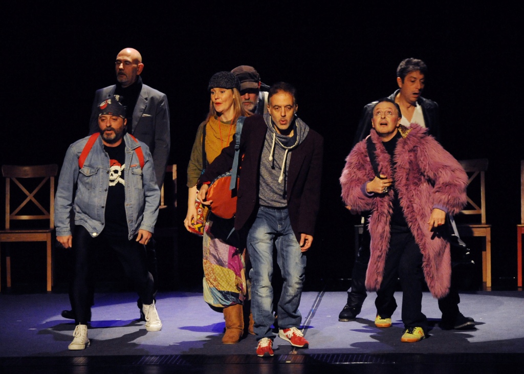 Compañía "La Luciérnaga"