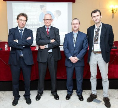 De izquierda a derecha, Pedro Abizanda, Walter Molhoek, Domingo García y Federico Cuesta, ponentes de la mesa sobre alimentación y nutrición