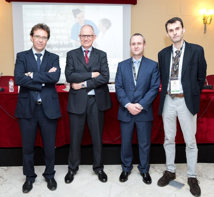 De izquierda a derecha, Pedro Abizanda, Walter Molhoek, Domingo García y Federico Cuesta, ponentes de la mesa sobre alimentación y nutrición
