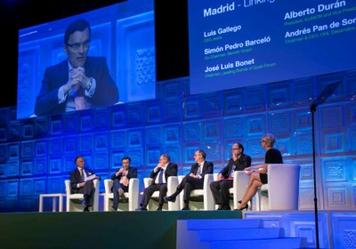 Intervención de Alberto Durán en la mesa redonda en que participó en este congreso internacional de turismo