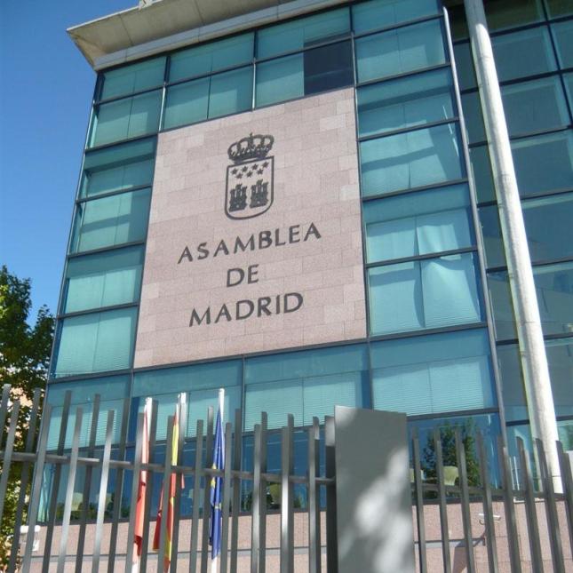 Fachada del edificio de la Asamblea de Madrid
