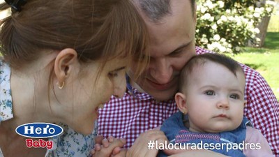 Imagen promocional de la campaña con Carolina, Eugenio y Leire
