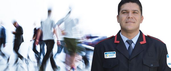 Cartel promocional de los servicios de ILUNION Seguridad