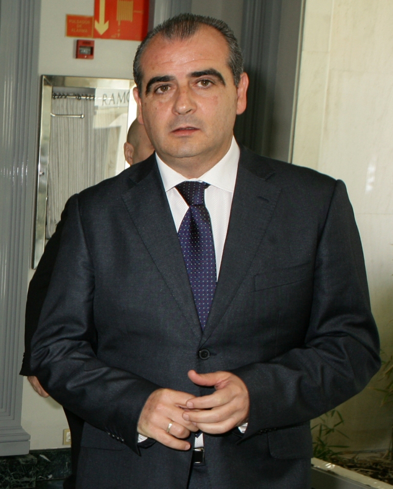 Primer plano de Luciano Poyato, presidente de la Plataforma del Tercer Sector