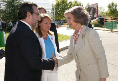 Miguel Carballeda y Susana Camarero reciben a la reina