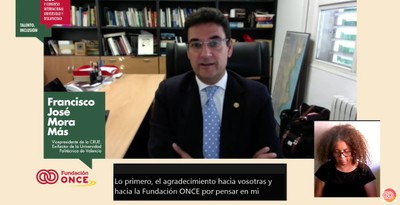 Francisco Mora durante su conferencia inaugural