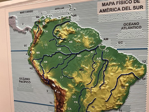 Detalle contraste mapa físico Amércia del Sur