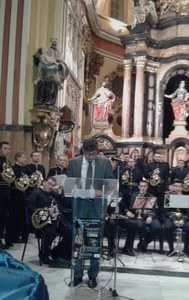 José Luis Pinto agradece el galardón en la Real Capilla de Santa Isabel de Portugal