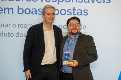 Alfonso Galiano de la ONC con Javier Milián