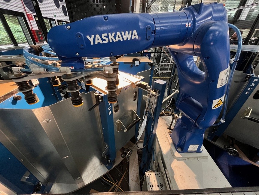 robot Yaskawa Motoman GP7
