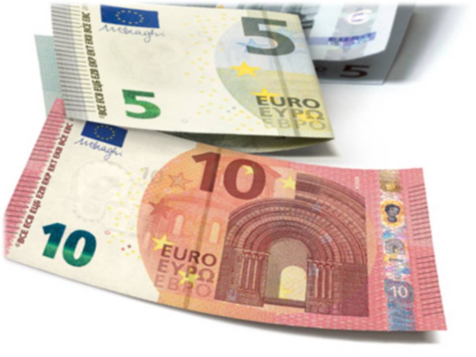 Billetes cinco y diez euros